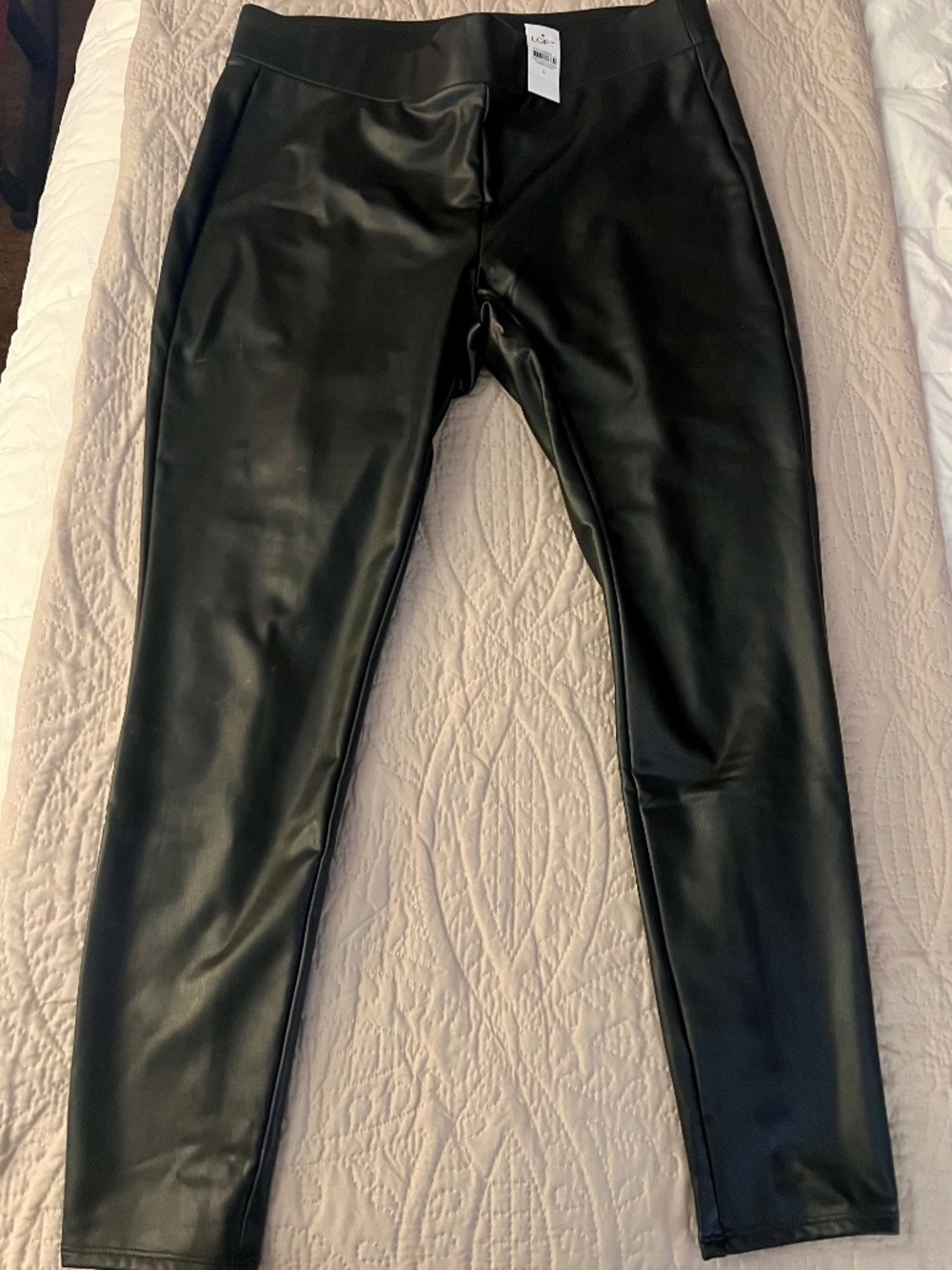 Faux leather leggings